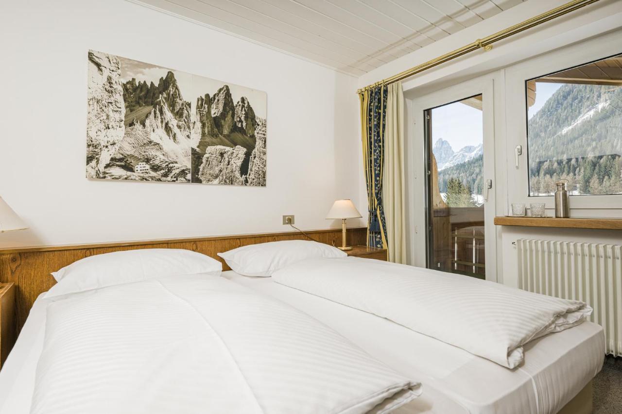 Hotel Waldheim Sexten Exterior foto